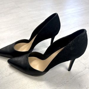 Vince Camuto stilettos - black - size 10